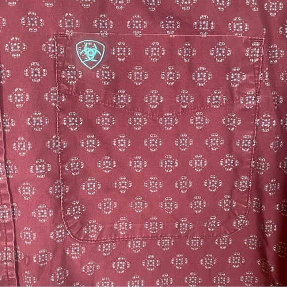 Ariat Wine Colored Long Sleeve Button Down Shirt Size Large Tall - Picture 9 of 14